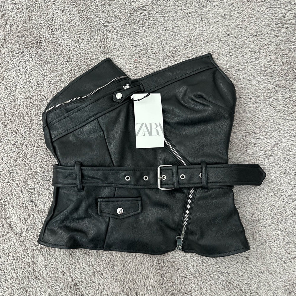 Leather skirt